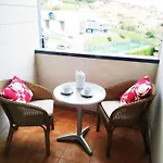 Hikari, Centro Con Parking