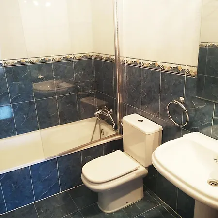 Hikari, Centro Con Parking *